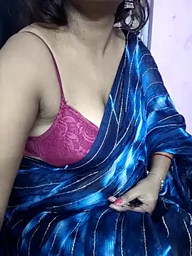 cutie pei002 online show from February 24, 2026, 6:09 pm