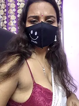 cutie pei002 online show from February 10, 2026, 1:43 pm