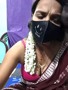 cutie pei002 online show from September 16, 2025, 3:35 pm