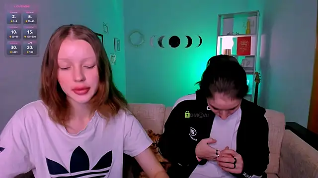 khloebeauty online show from November 18, 2025, 9:18 pm