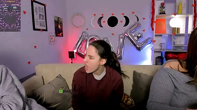 khloebeauty online show from February 7, 2026, 8:28 pm