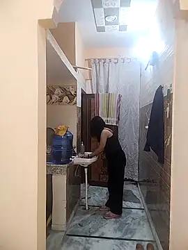 meenu bhabhi547 online show from February 18, 2026, 4:32 am