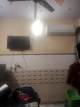 Snapshot of meenu_bhabhi547 chatting on November 30, 2025, 2:51 pm meenu bhabhi547 online show from November 30, 2025, 2:51 pm