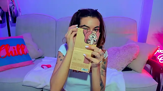 JessicaSky  online show from February 3, 2026, 8:36 pm