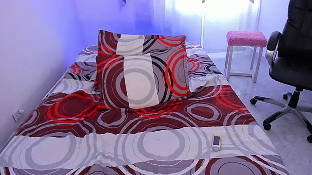 Snapshot of maxthomson_boy chatting on September 9, 2025, 3:43 pm maxthomson boy online show from September 9, 2025, 3:43 pm