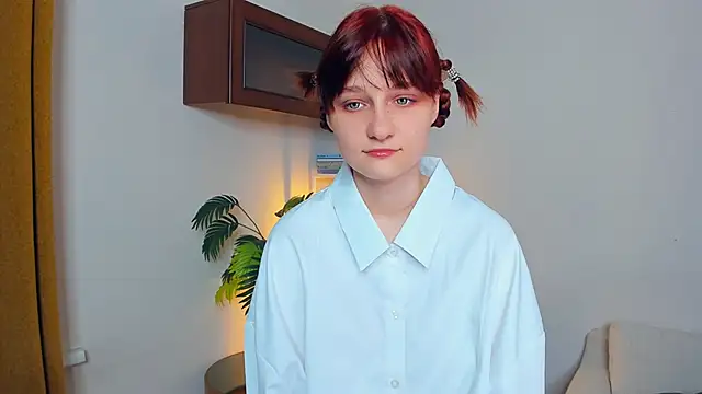 Snapshot of KatyKufel chatting on September 9, 2025, 6:39 pm KatyKufel online show from September 9, 2025, 6:39 pm