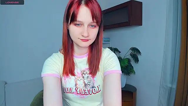 KatyKufel online show from November 14, 2025, 6:33 pm