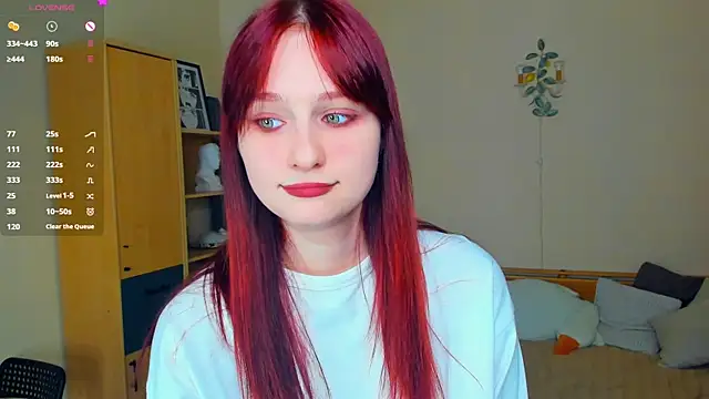 KatyKufel online show from May 31, 2026, 9:59 pm