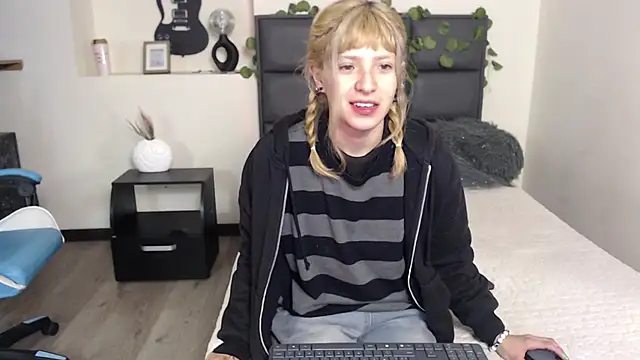 Amnesia  online show from October 2, 2025, 11:57 am