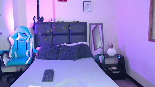 Amnesia  online show from October 6, 2025, 12:28 pm