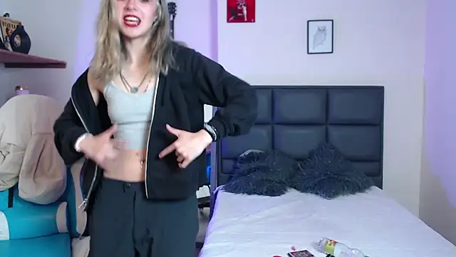 Amnesia  online show from November 13, 2025, 12:53 pm