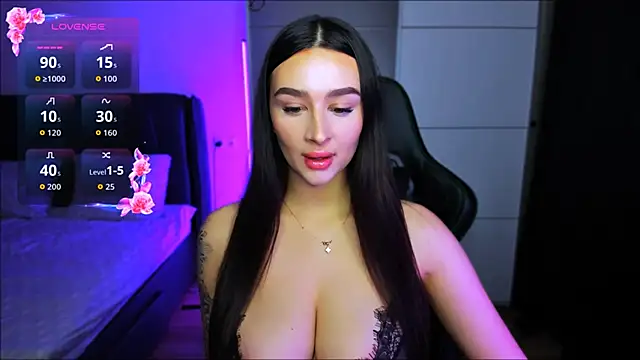 Veronica Larsson online show from November 2, 2025, 8:25 pm