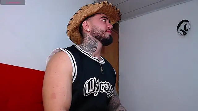 tommyblessd1 online show from October 23, 2025, 10:41 pm