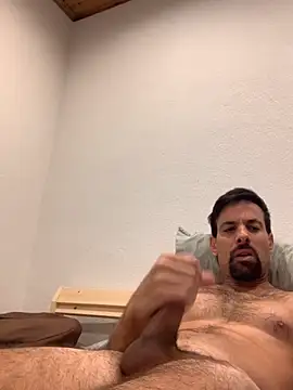 Snapshot of tantrii chatting on November 6, 2025, 10:30 am tantrii online show from November 6, 2025, 10:30 am