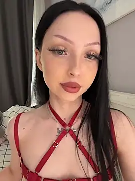 Lina Thornton  online show from May 14, 2026, 9:50 am
