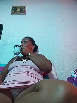 Naomi-Mature online show from October 19, 2025, 9:34 am