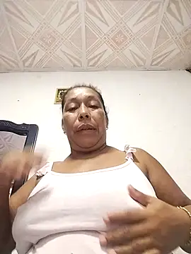 Naomi-Mature online show from September 15, 2025, 12:49 pm