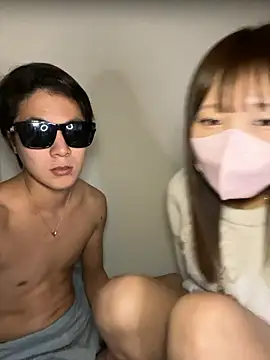 Snapshot of erokami36 chatting on January 15, 2026, 6:44 pm erokami36 online show from January 15, 2026, 6:44 pm