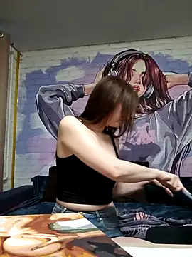 SophiaHarris online show from September 28, 2025, 12:34 pm