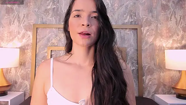 DannaBelucci online show from September 27, 2025, 12:55 pm