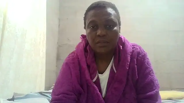 Snapshot of lolla01sweetness chatting on December 4, 2025, 3:55 pm lolla01sweetness online show from December 4, 2025, 3:55 pm