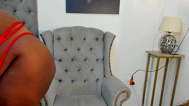 nahiroby ebony online show from October 7, 2025, 7:15 pm