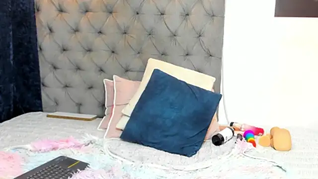 Snapshot of nahiroby_ebony chatting on January 31, 2026, 7:12 pm nahiroby ebony online show from January 31, 2026, 7:12 pm