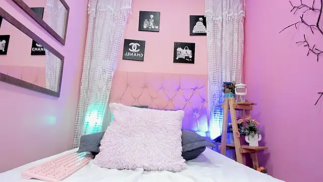 Liam evvan online show from March 8, 2026, 3:21 am