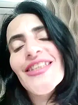 Gecenin Kralicesi online show from April 8, 2026, 7:21 am