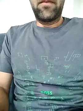 fearleass online show from October 6, 2025, 8:42 pm