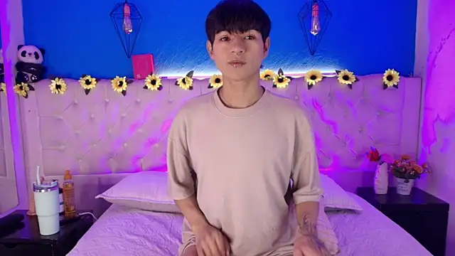 AleAurarashi online show from April 6, 2026, 11:44 am