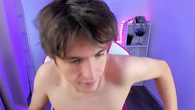 Ethan Rivers online show from October 18, 2025, 8:44 pm