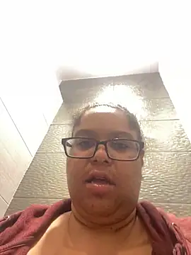 Snapshot of wishuhope4 chatting on December 19, 2025, 1:35 pm wishuhope4 online show from December 19, 2025, 1:35 pm