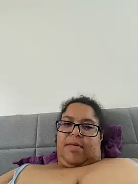 Snapshot of wishuhope4 chatting on December 21, 2025, 11:27 pm wishuhope4 online show from December 21, 2025, 11:27 pm