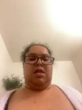 Snapshot of wishuhope4 chatting on January 15, 2026, 1:42 am wishuhope4 online show from January 15, 2026, 1:42 am