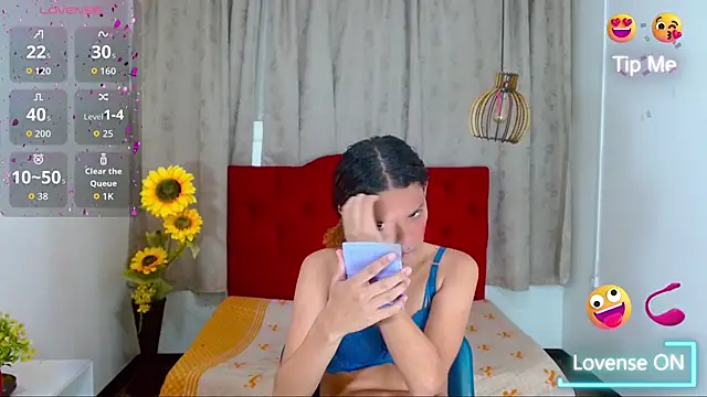 luisa  torres online show from November 16, 2025, 3:11 am