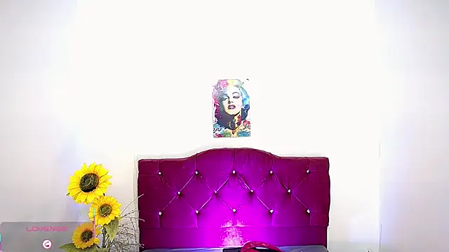 luisa  torres online show from March 6, 2026, 3:23 am