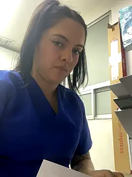 marianm29 online show from November 26, 2025, 12:27 pm