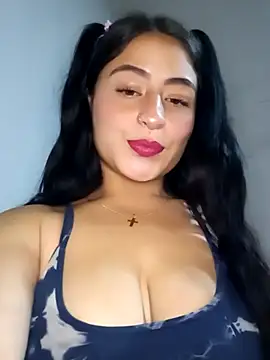 Valejensen0716 online show from September 26, 2025, 4:30 am