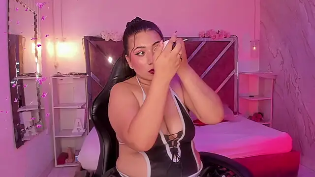 BBWCloe  online show from November 14, 2025, 4:27 am