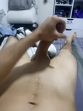 Dani3l17  online show from September 30, 2025, 4:40 am