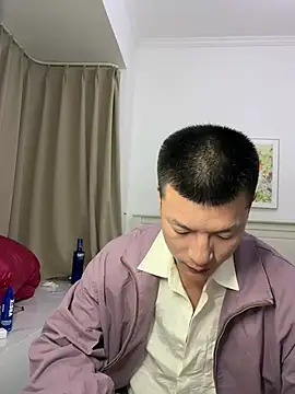 Snapshot of AAASuck chatting on March 8, 2026, 3:15 pm AAASuck online show from March 8, 2026, 3:15 pm