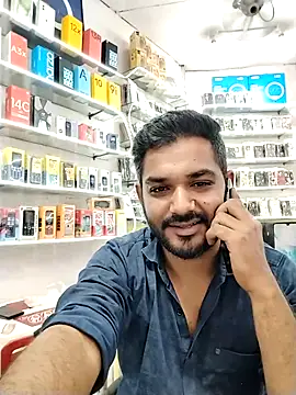 avi007p online show from October 18, 2025, 11:23 am