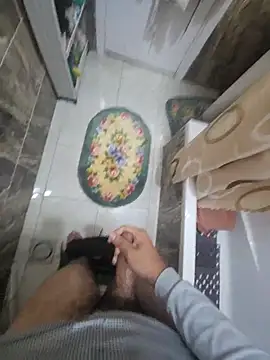 WelloffUpthrow online show from November 26, 2025, 1:33 pm