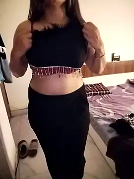 Snapshot of Sexy_vernilla chatting on February 7, 2026, 5:10 pm Sexy vernilla online show from February 7, 2026, 5:10 pm