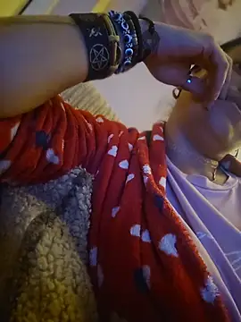 GoddessChantelle online show from April 10, 2026, 9:44 pm