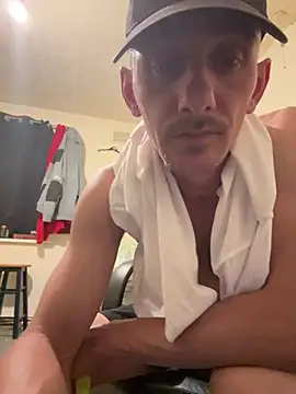Georgeg2002 online show from June 27, 2026, 11:11 pm
