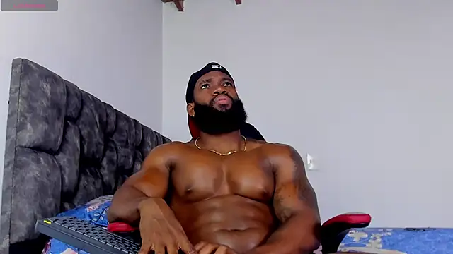 Snapshot of james_musclebbc chatting on September 12, 2025, 7:35 pm james musclebbc online show from September 12, 2025, 7:35 pm