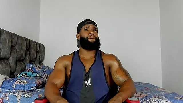 Snapshot of james_musclebbc chatting on November 18, 2025, 8:56 pm james musclebbc online show from November 18, 2025, 8:56 pm