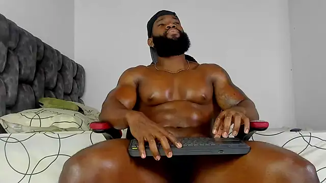 Snapshot of james_musclebbc chatting on October 9, 2025, 8:09 pm james musclebbc online show from October 9, 2025, 8:09 pm